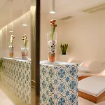 Nh Collection Hotel