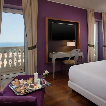 Otel Nh Collection 5*
