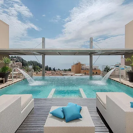 Nh Collection Hotel