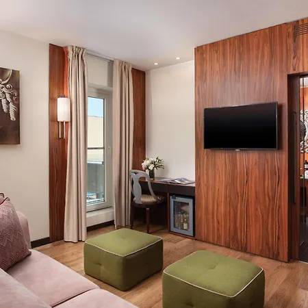 Nh Collection Hotel