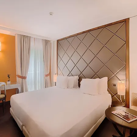 Nh Collection Szálloda 5*