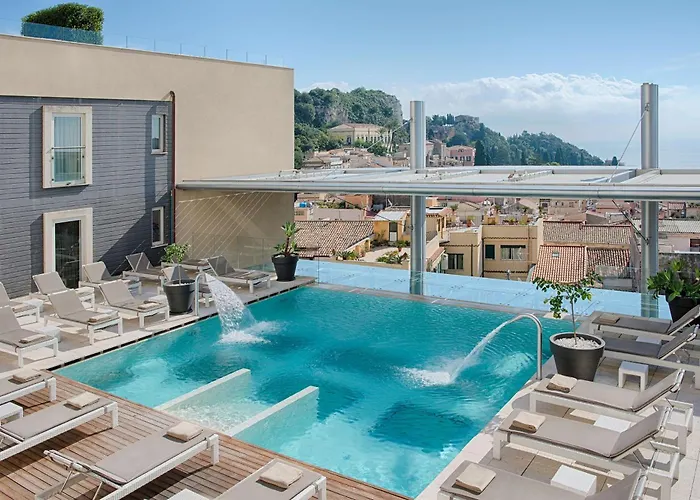 מלון Nh Collection 5*