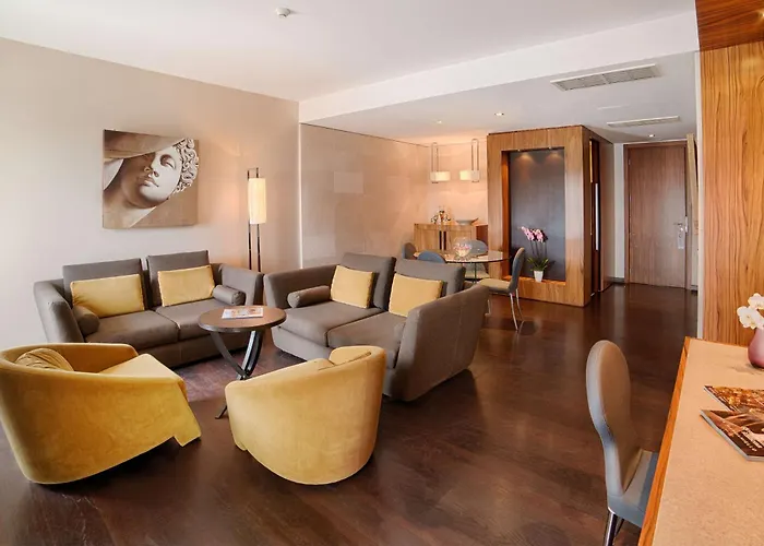 מלון Nh Collection