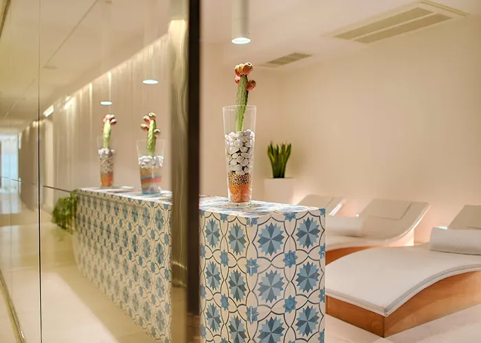 Nh Collection מלון